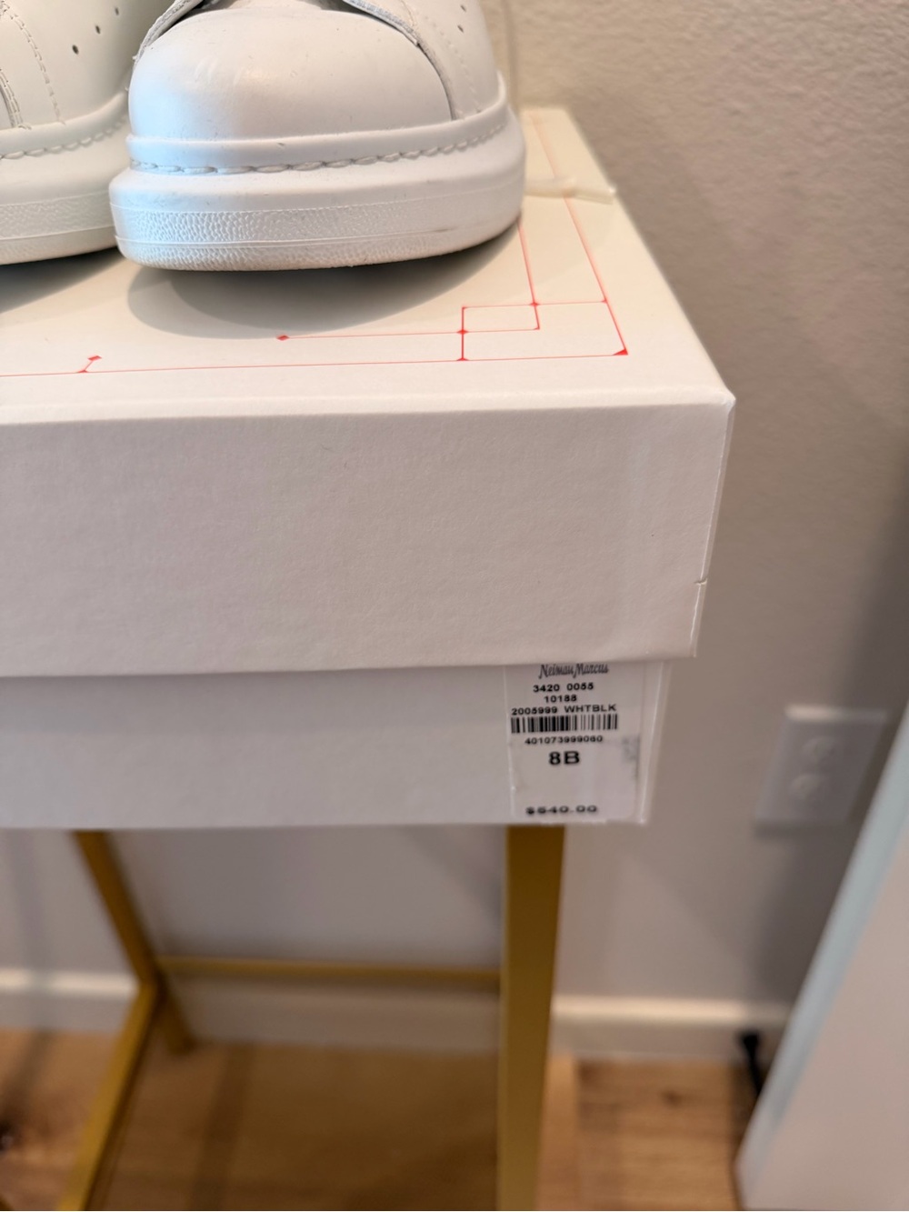 Alexander McQueen Oversized Sneakers, Size 8 - Picture 3 of 8